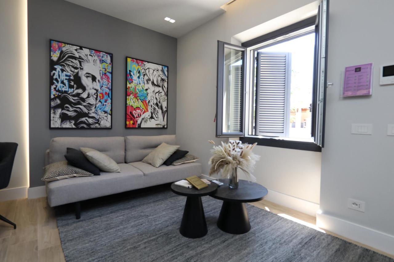 Renovated & Fully Equipped-Luxurious-2Room Fontana Suite, It Just Doesn'T Get Any Better! Olbia Dış mekan fotoğraf