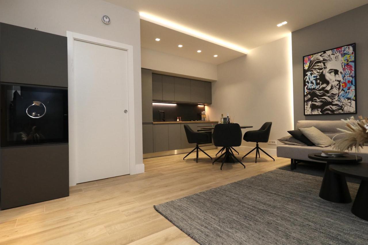 Renovated & Fully Equipped-Luxurious-2Room Fontana Suite, It Just Doesn'T Get Any Better! Olbia Dış mekan fotoğraf