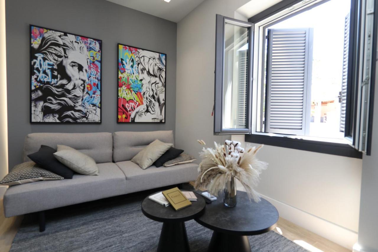 Renovated & Fully Equipped-Luxurious-2Room Fontana Suite, It Just Doesn'T Get Any Better! Olbia Dış mekan fotoğraf