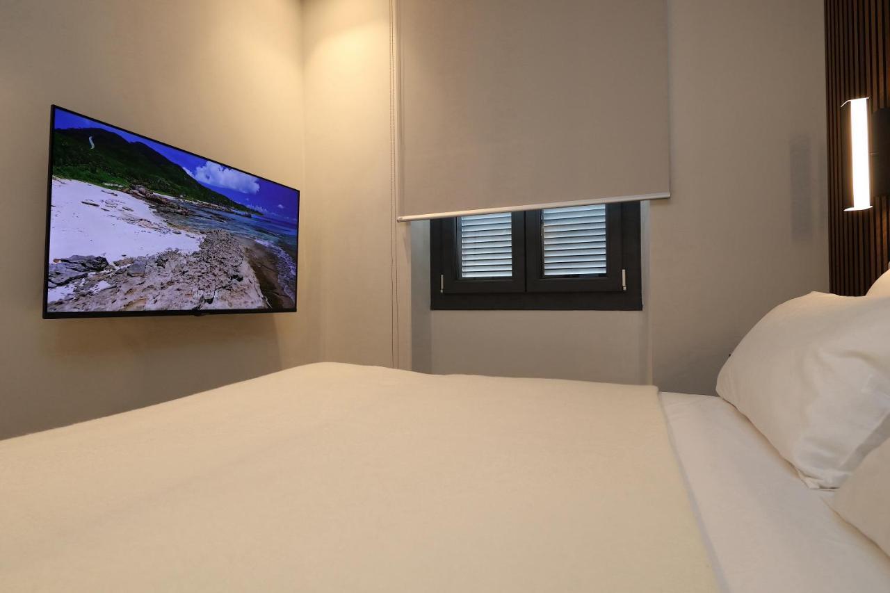 Renovated & Fully Equipped-Luxurious-2Room Fontana Suite, It Just Doesn'T Get Any Better! Olbia Dış mekan fotoğraf